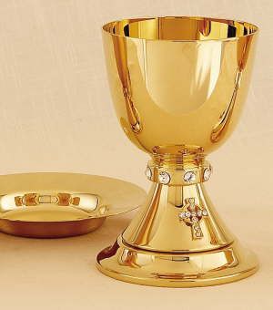 Gold Chalice With Deep Well Paten